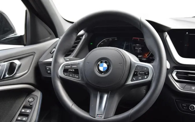 BMW Seria 1 cena 149900 przebieg: 5000, rok produkcji 2023 z Czerniejewo małe 379